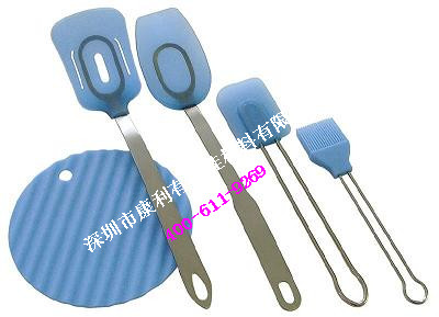 硅胶和不锈钢用什么胶粘的紧 硅胶和不锈钢用什么胶粘的紧